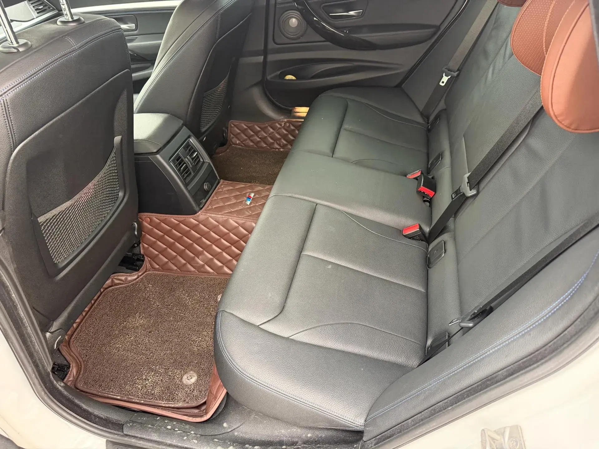 2020 BMW 3 thumbnail 3