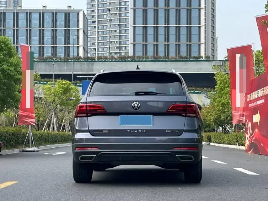 2021 VOLKSWAGEN THARU thumbnail 4