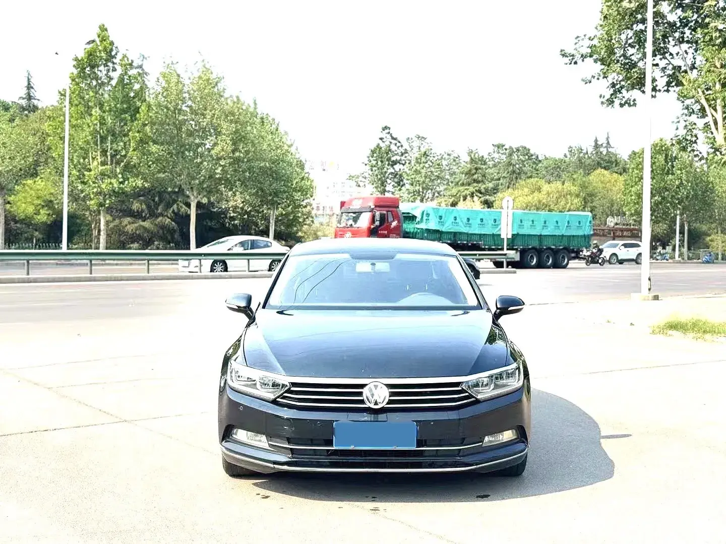 2019 VOLKSWAGEN MAGOTAN thumbnail 2