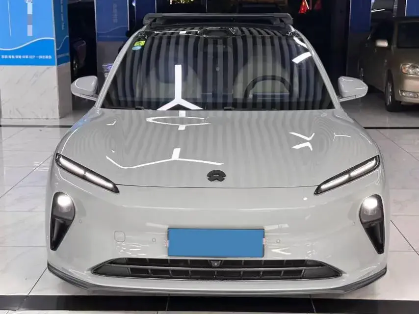 2024 NIO ET5T thumbnail 3