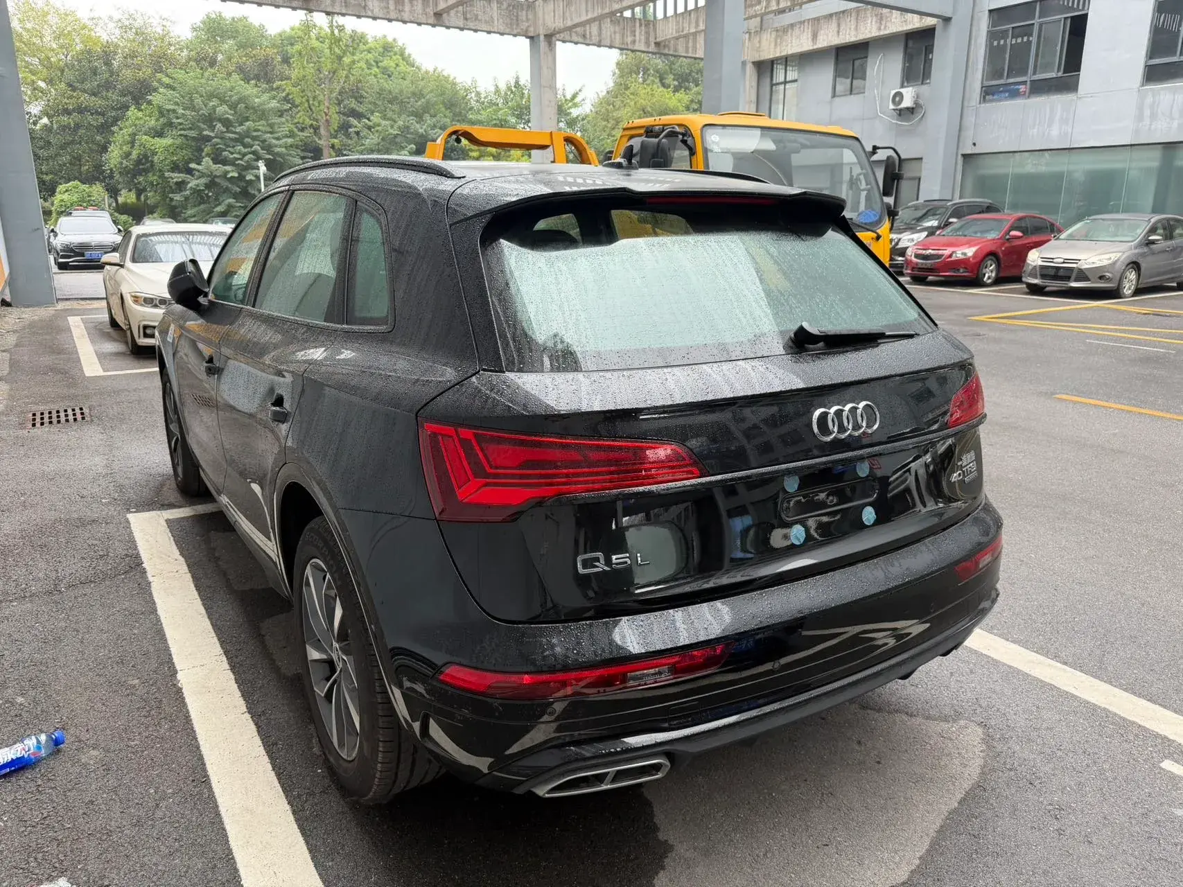 2022 AUDI Q5L thumbnail 2