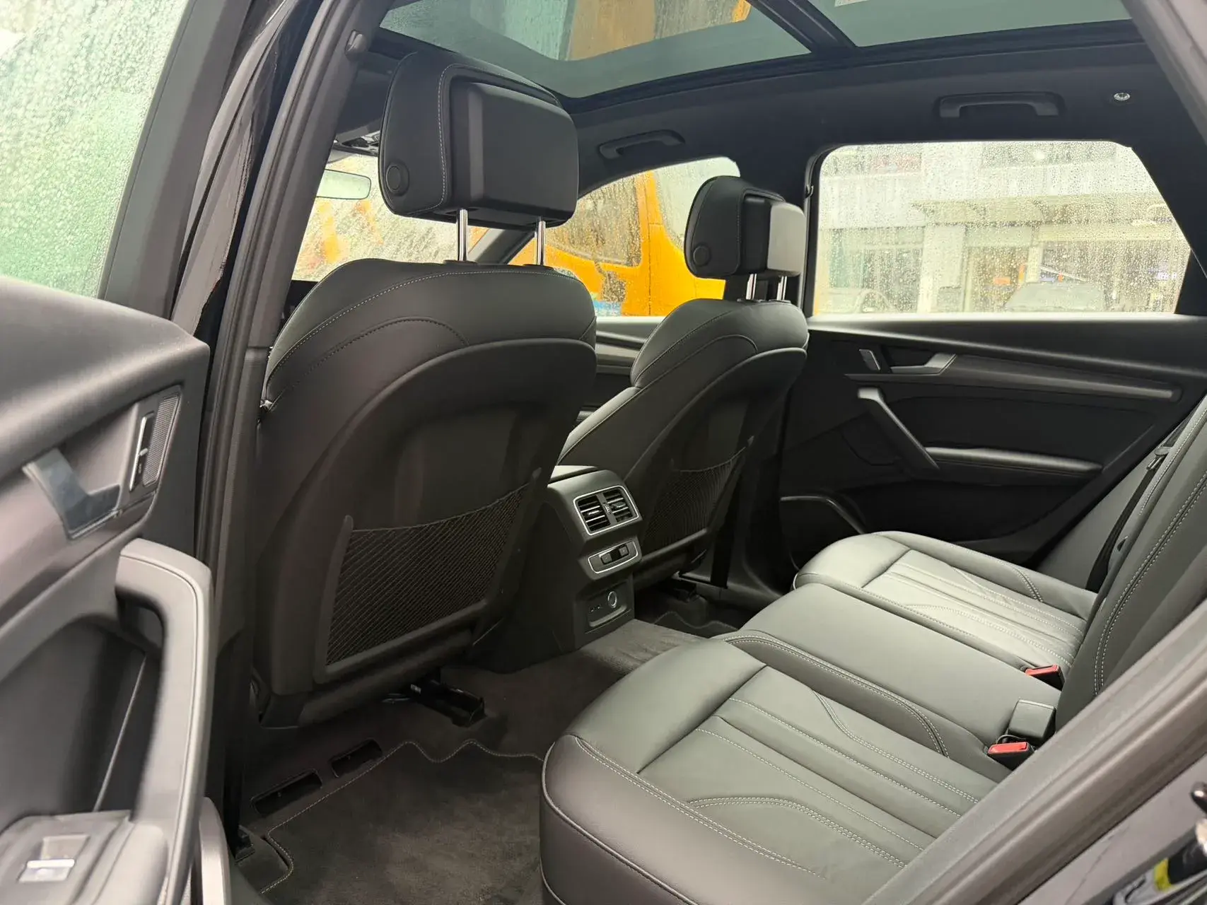 2022 AUDI Q5L thumbnail 4