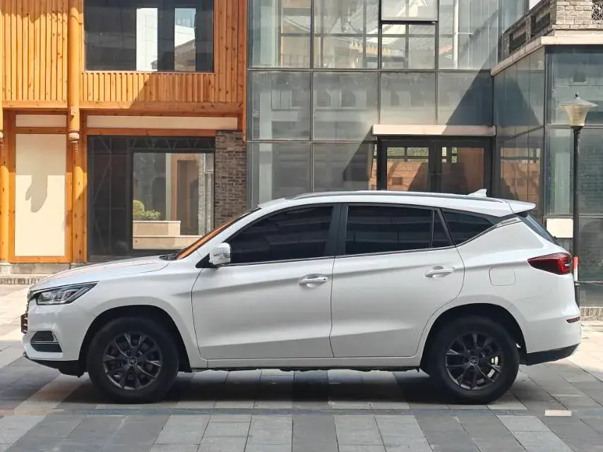 2021 BYD SONG thumbnail 3