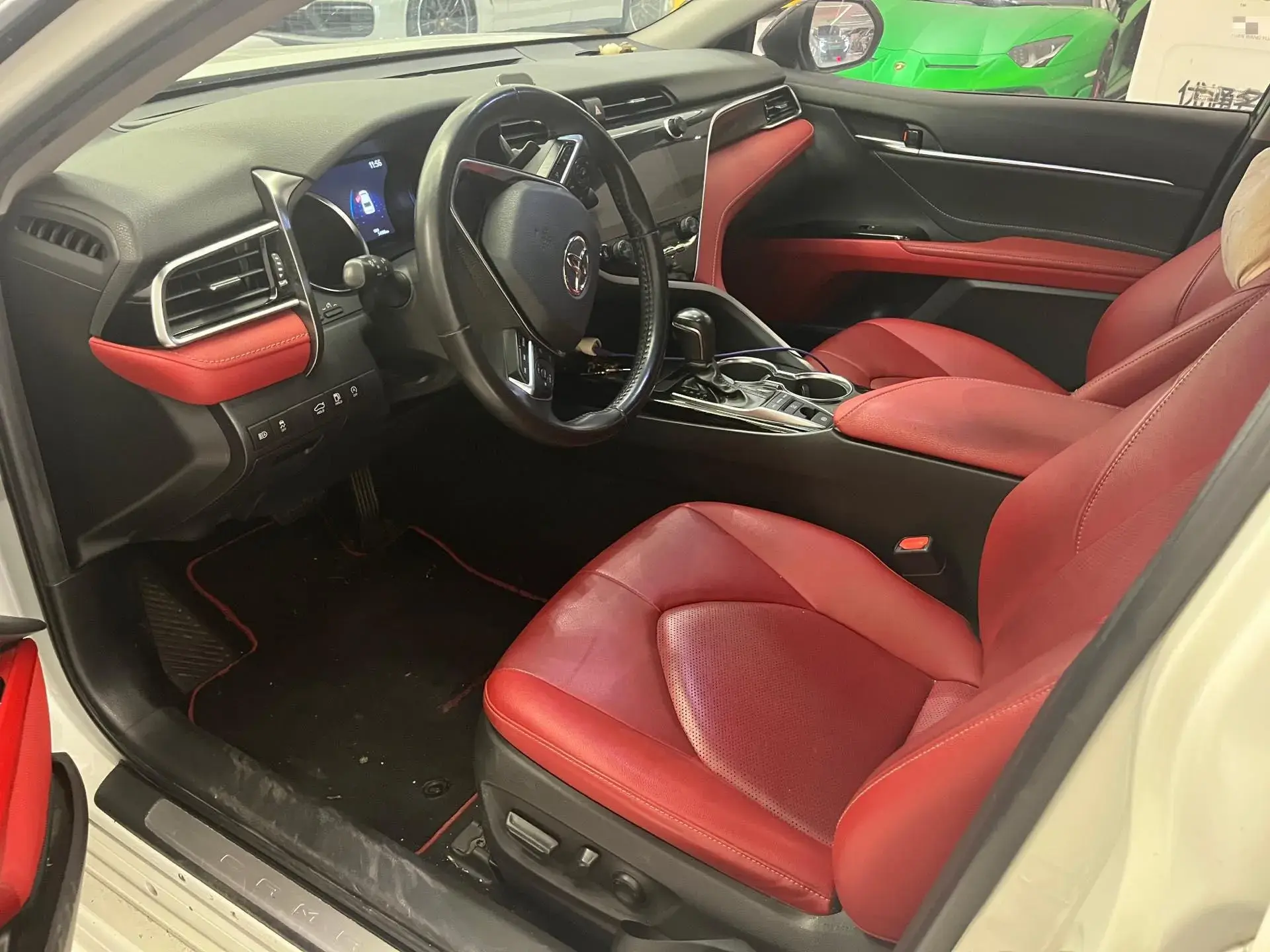 2019 TOYOTA CAMRY thumbnail 2