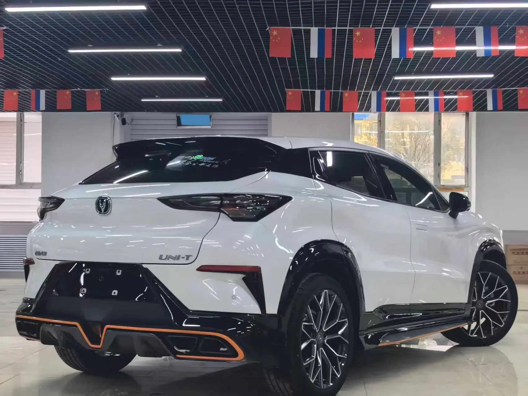 2023 CHANGAN UNI-T thumbnail 4