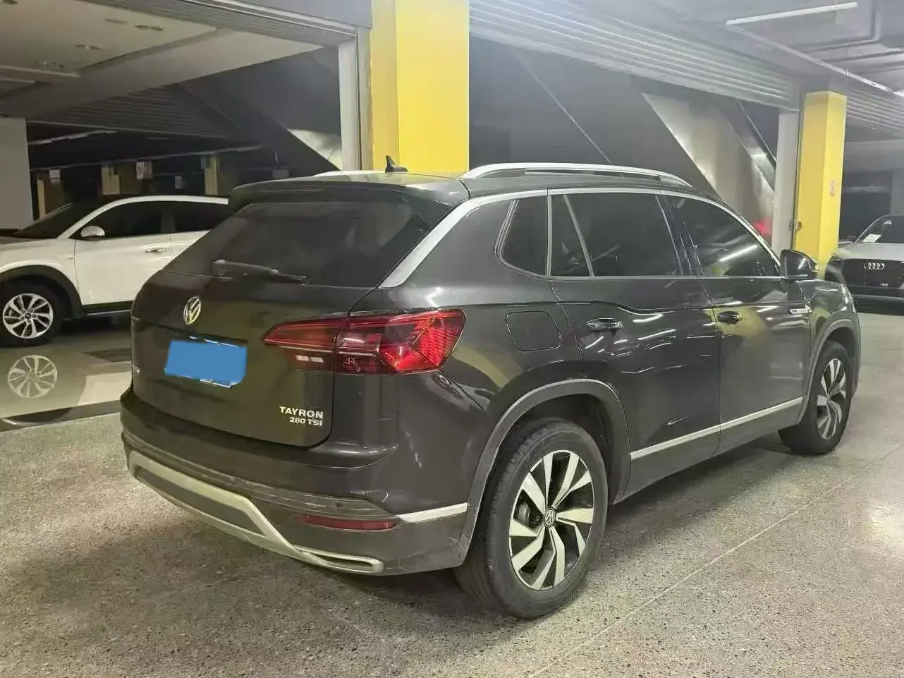 2020 VOLKSWAGEN TAYRON thumbnail 2