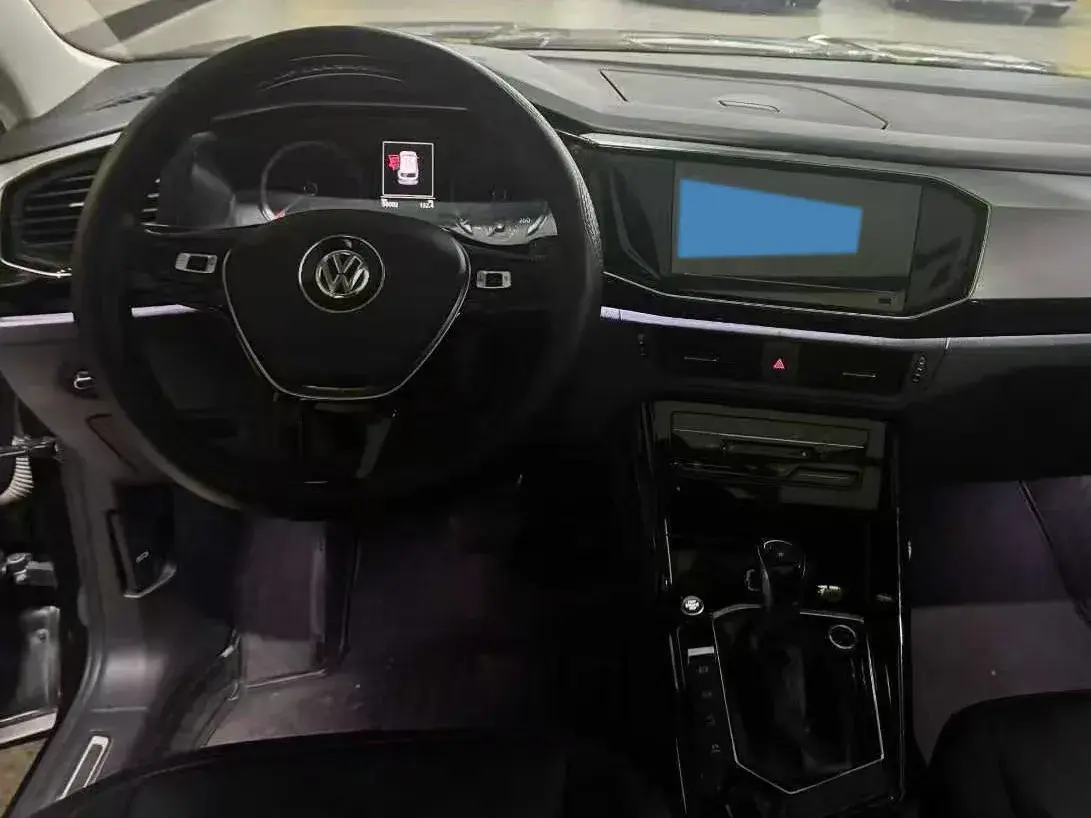 2020 VOLKSWAGEN TAYRON thumbnail 3