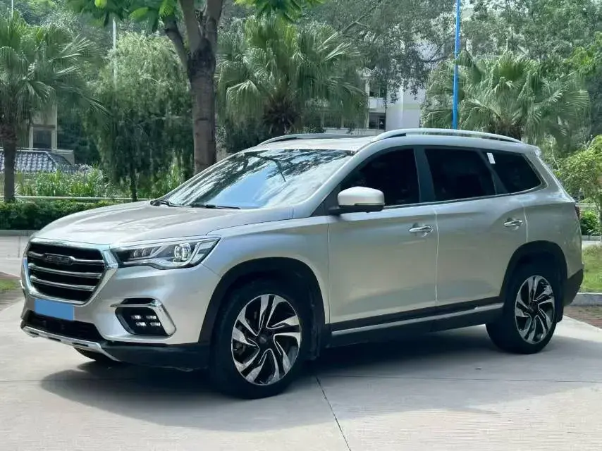 2019 JETOUR X90 view 1