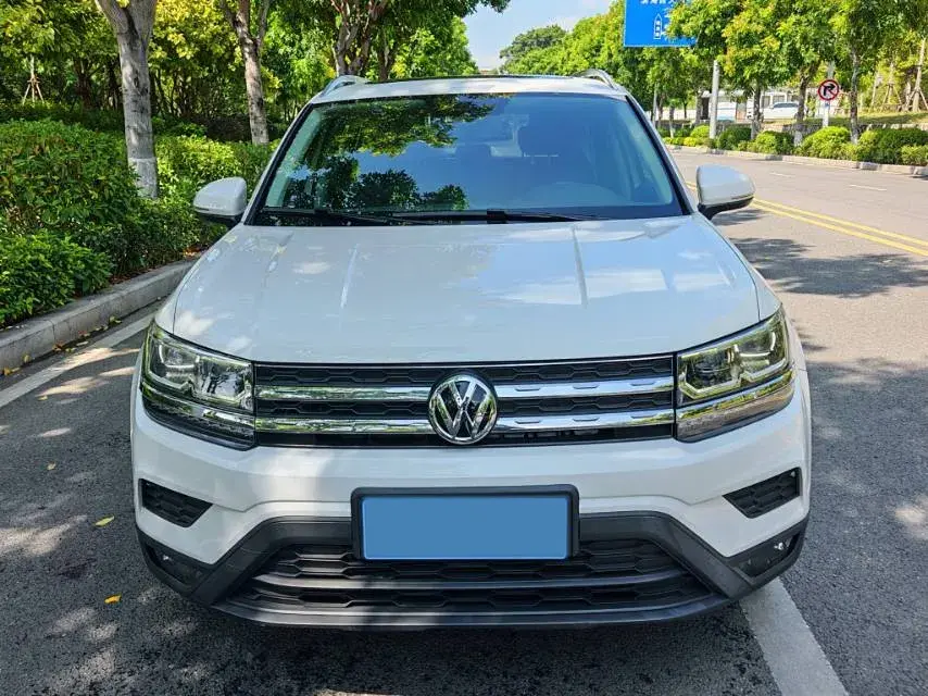 2020 VOLKSWAGEN THARU thumbnail 2