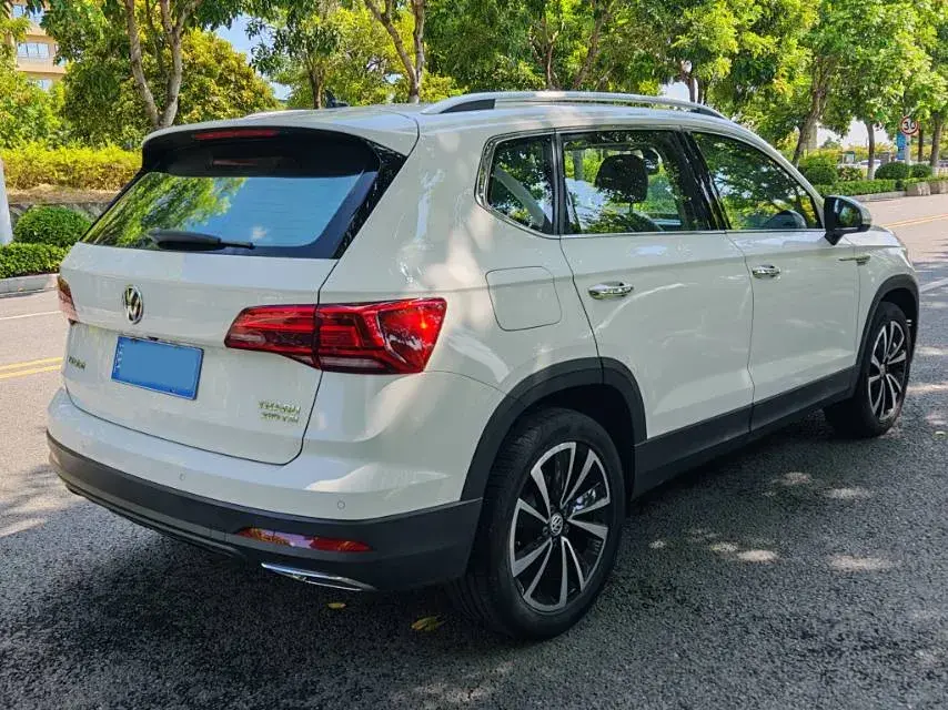 2020 VOLKSWAGEN THARU thumbnail 4