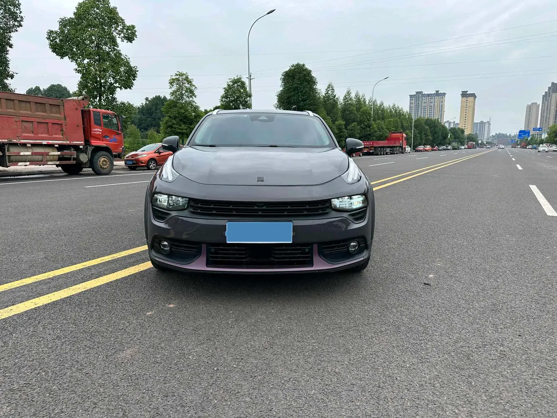 2019 LYNK&CO 02 thumbnail 3