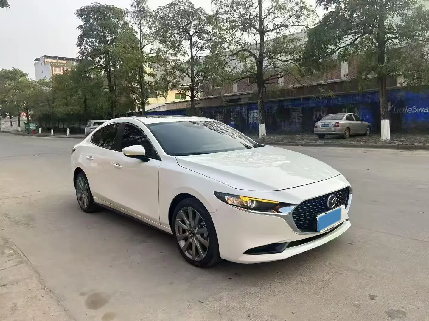 2022 MAZDA 3 thumbnail 3