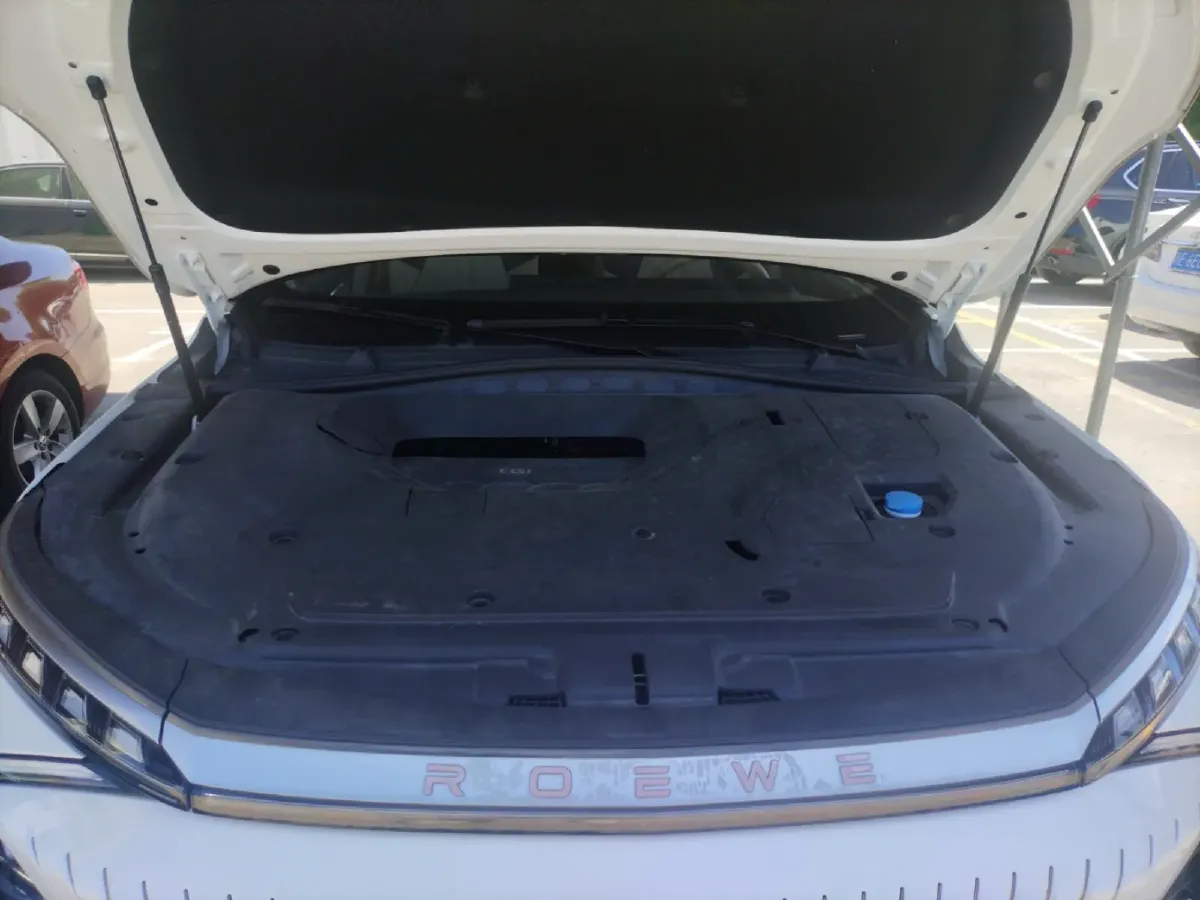 2022 Roewe Whale 2.0T 231HP L4 8AT,autocango,china used car exporter,china ev exporter,chinese used car exporter,chinese used ev exporter