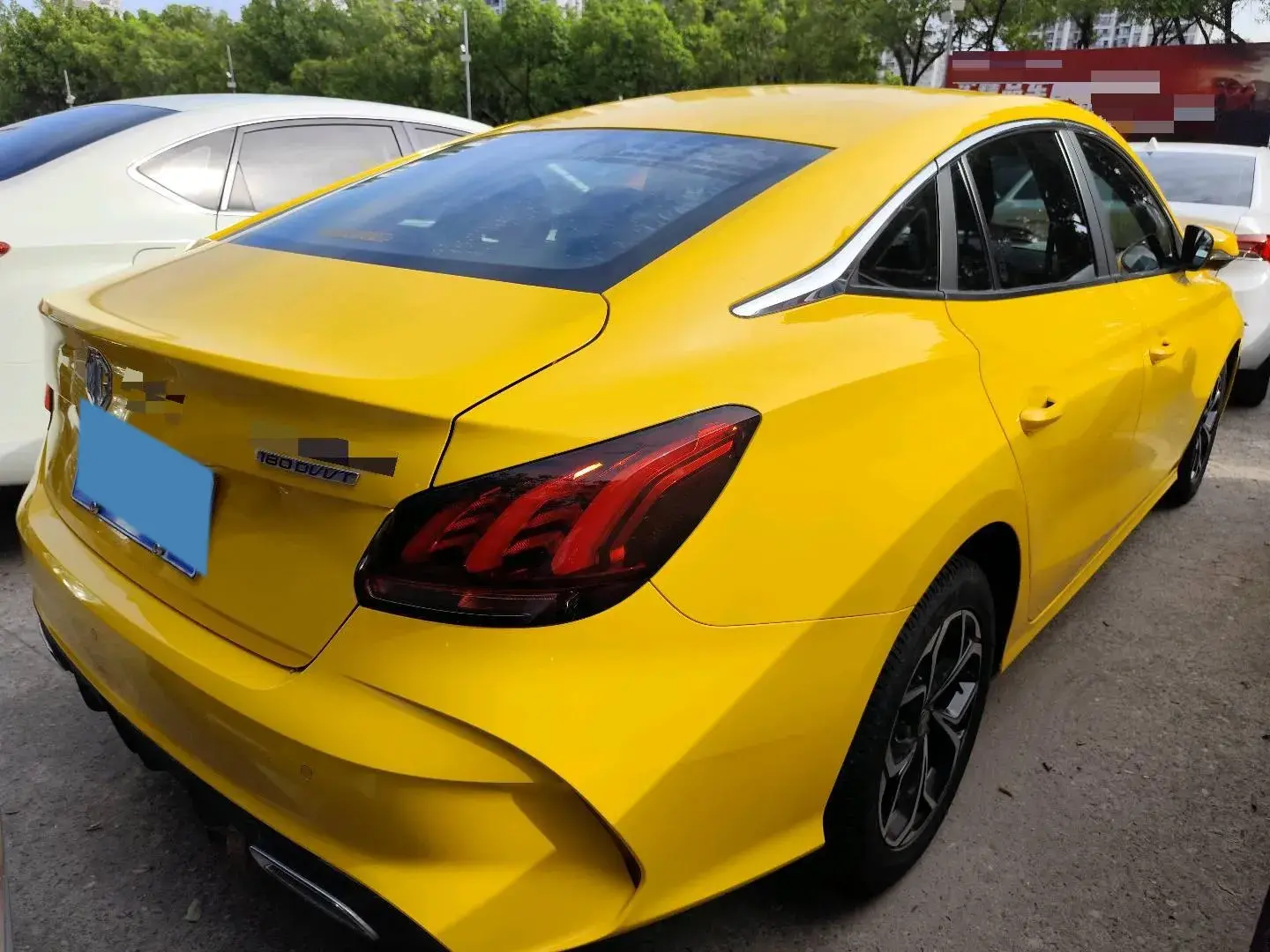 2021 MG 5 thumbnail 4