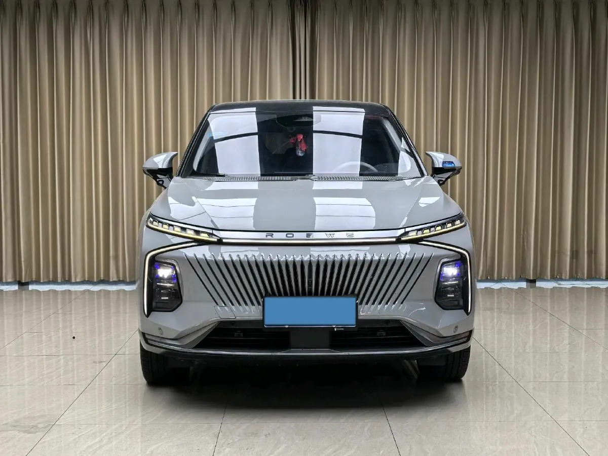 2022 Roewe Whale 2.0T 231HP L4 8AT,autocango,china used car exporter,china ev exporter,chinese used car exporter,chinese used ev exporter