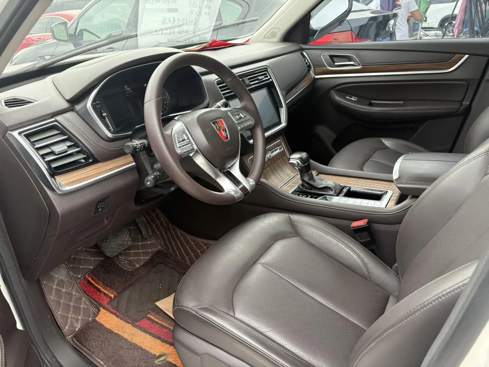 2019 ROEWE RX8 thumbnail 3