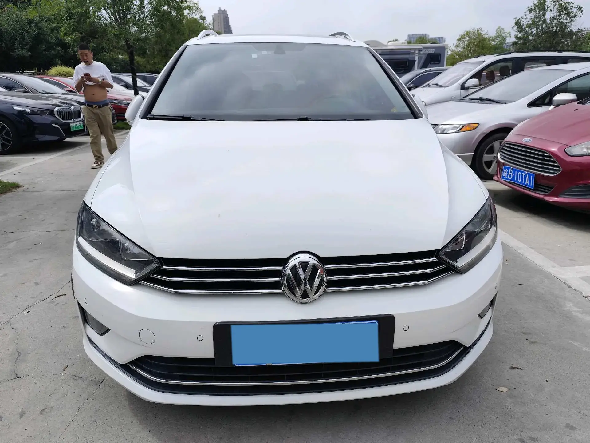 2018 VOLKSWAGEN GOLF thumbnail 2