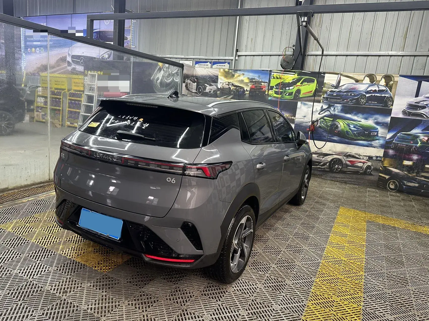 2025 LYNK&CO 06 thumbnail 4