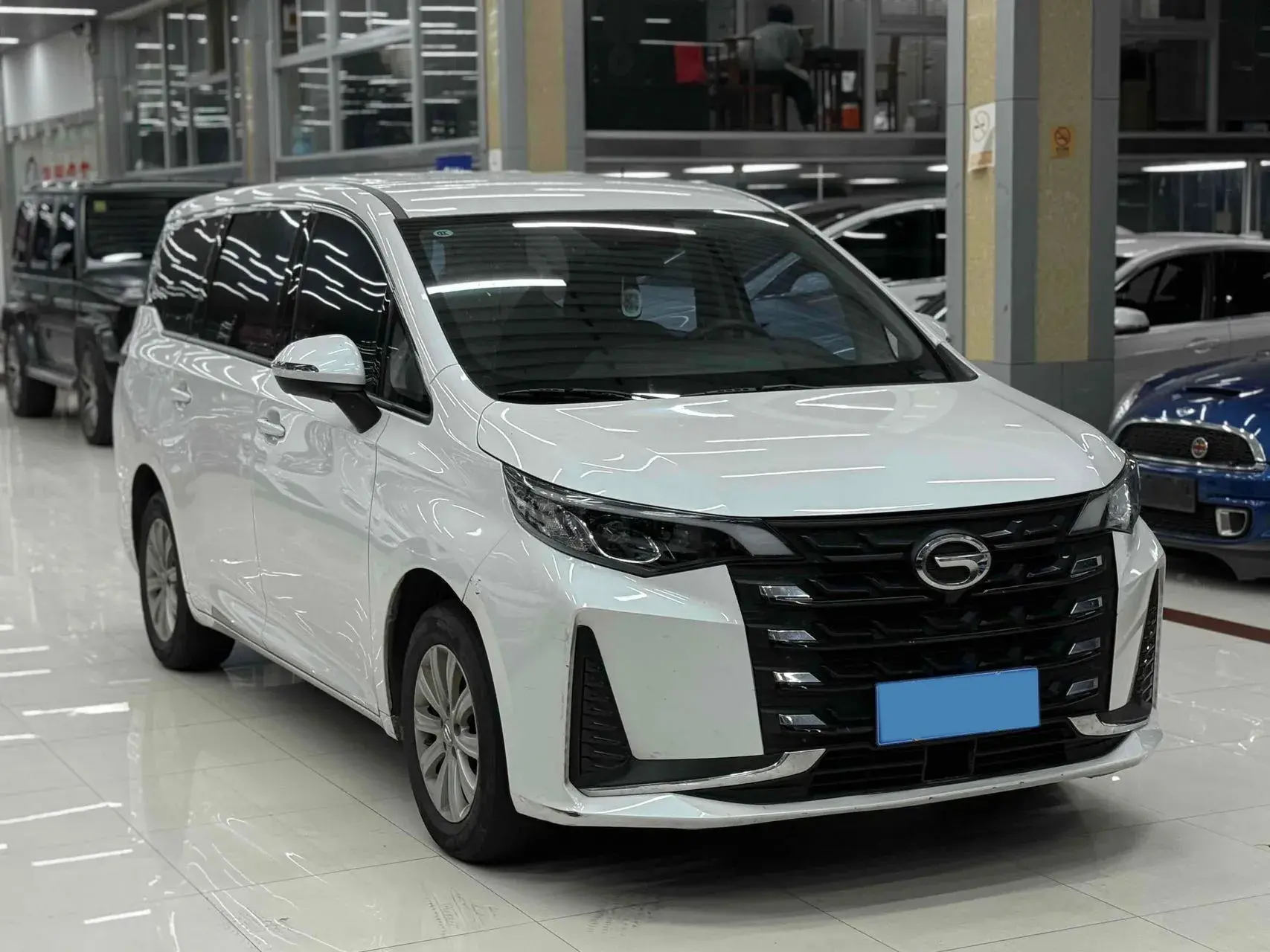 2021 GAC TRUMPCHI thumbnail 3