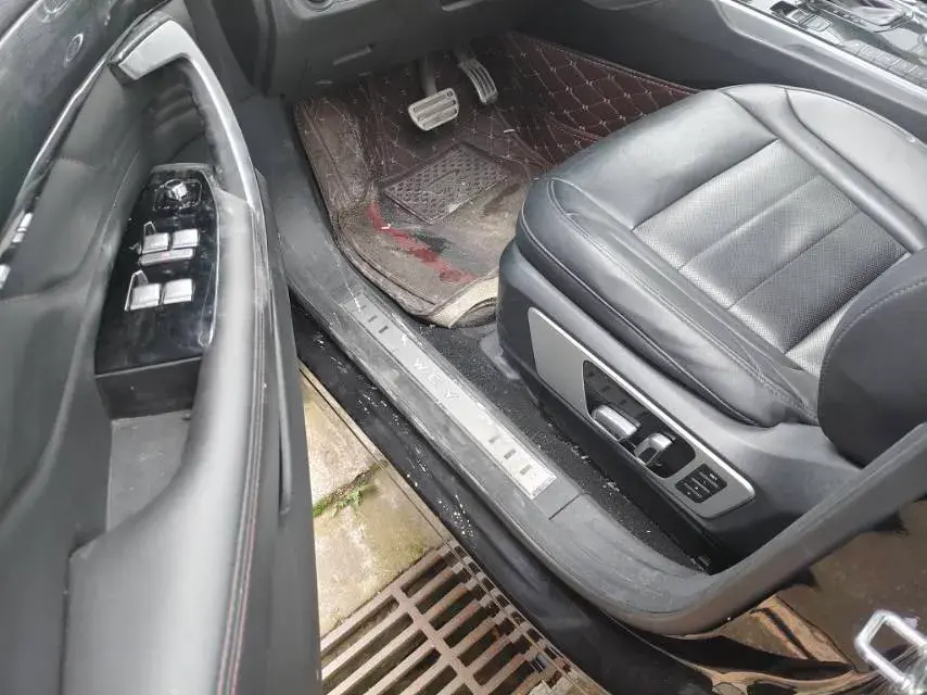 2017 ZOTYE T700 thumbnail 4