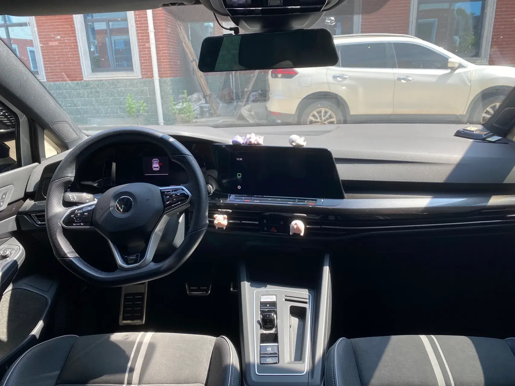 2021 VOLKSWAGEN GOLF thumbnail 3