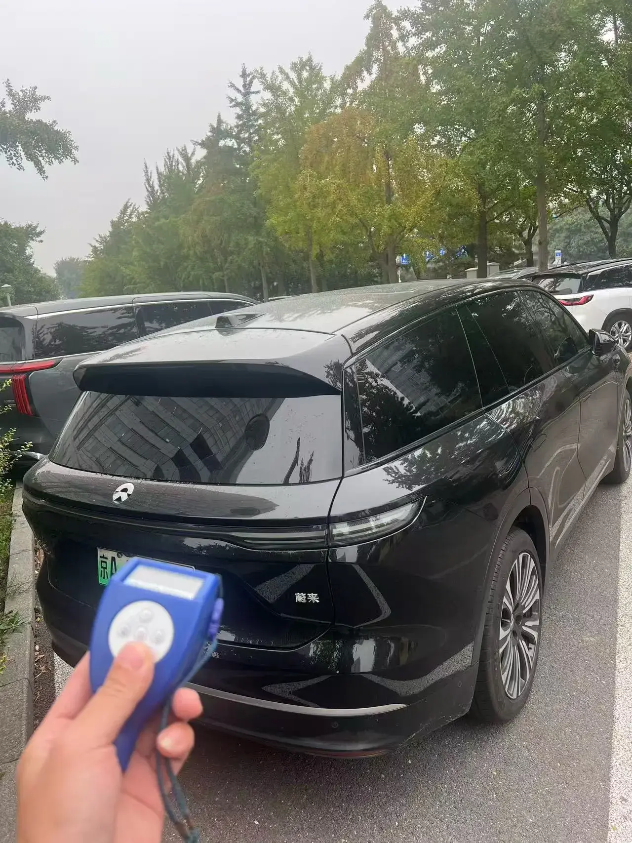 2024 NIO ES8 thumbnail 4