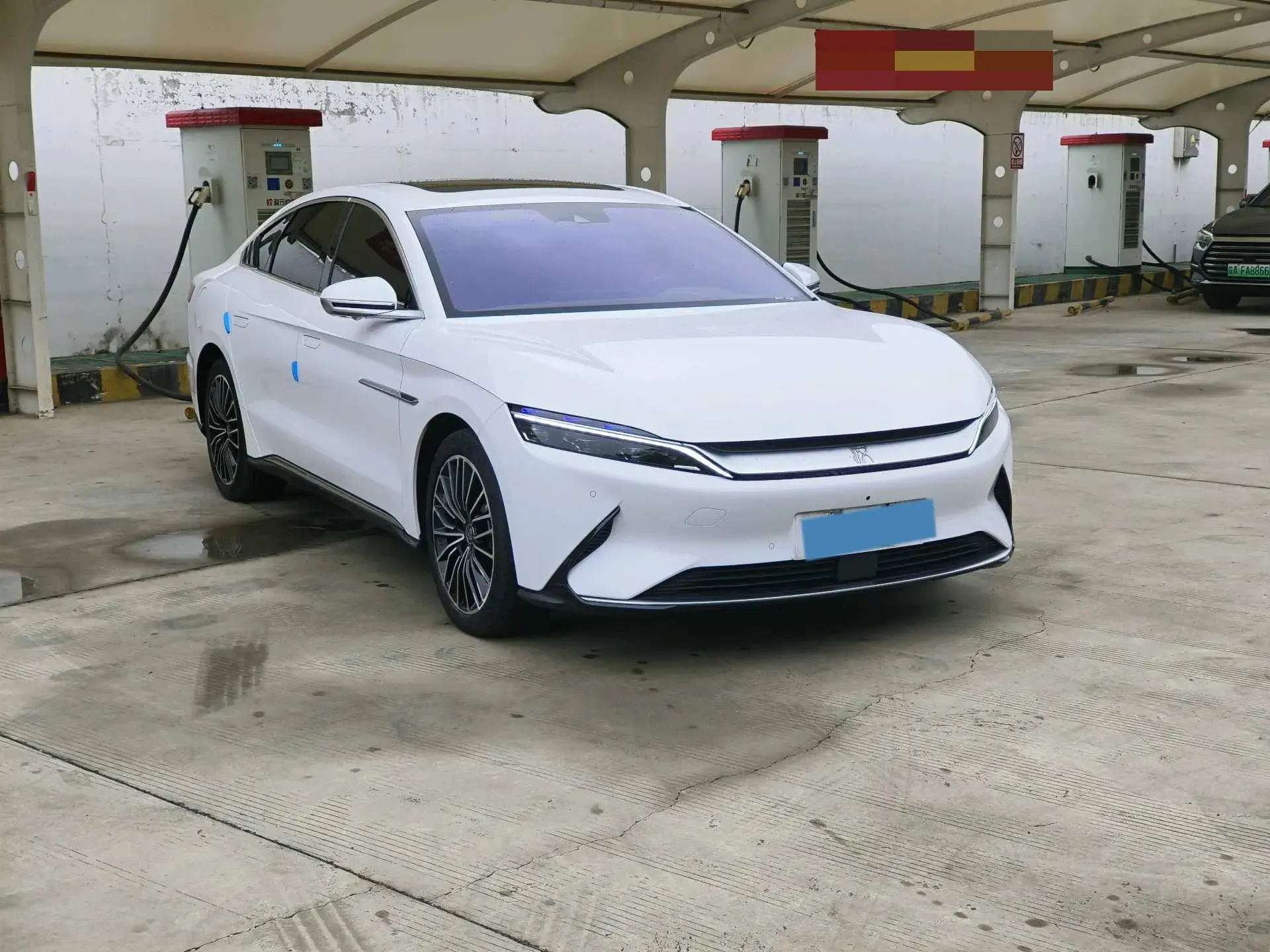 2020 BYD HAN thumbnail 3