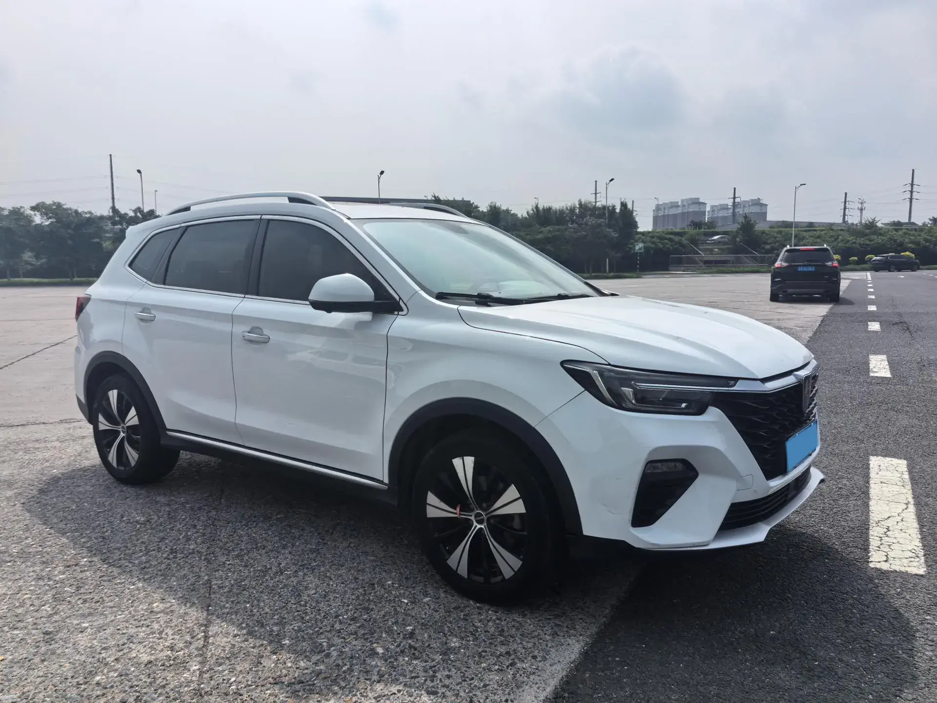 2021 ROEWE RX5 thumbnail 2