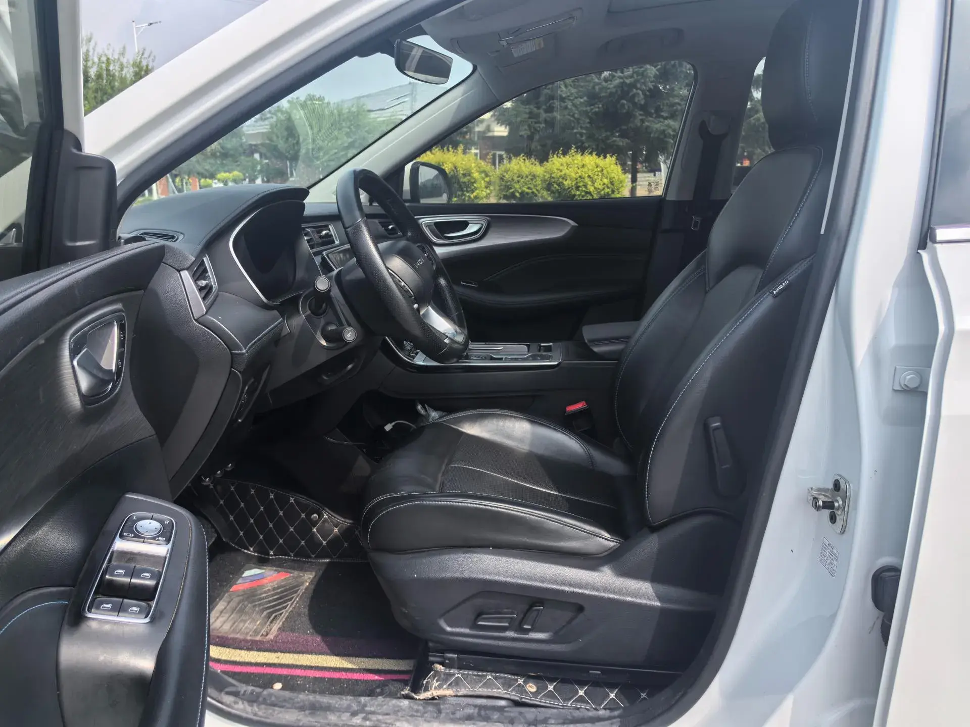 2021 ROEWE RX5 thumbnail 4