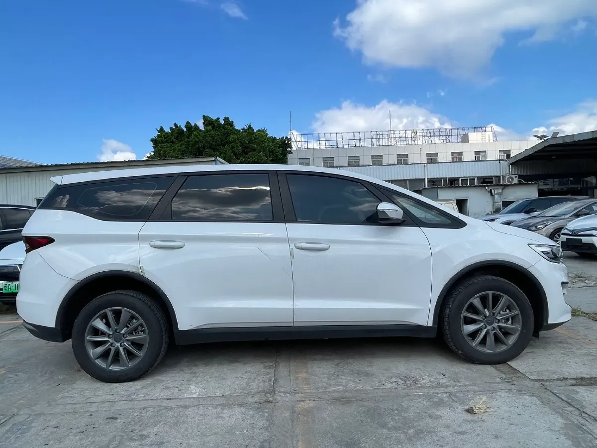 2021 LiFan Maple 80v BEV 53KWH,autocango,china used car exporter,china ev exporter,chinese used car exporter,chinese used ev exporter