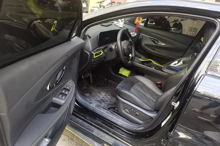 2022 CHANGAN UNI-T thumbnail 4