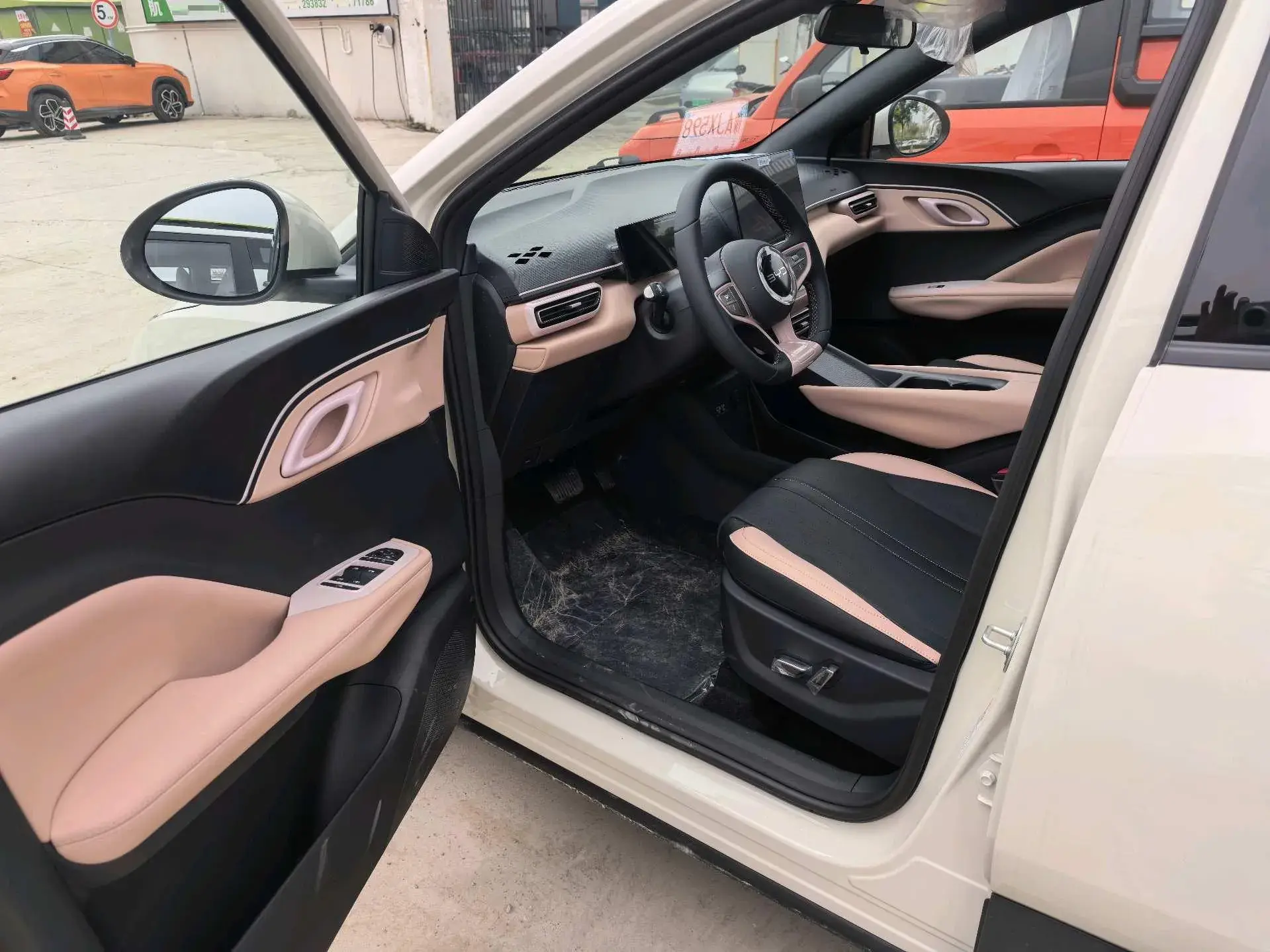 2025 BYD SEAGULL thumbnail 2