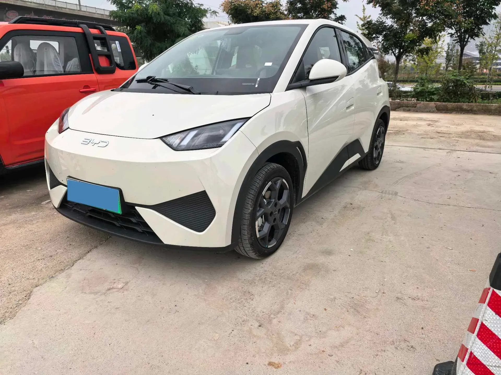 2025 BYD SEAGULL view 1