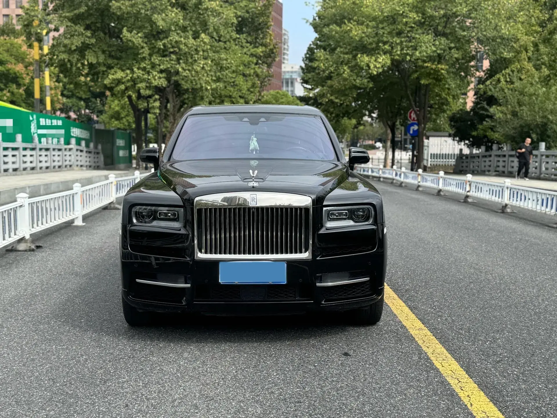 2018 ROLLS-ROYCE CULLINAN thumbnail 2