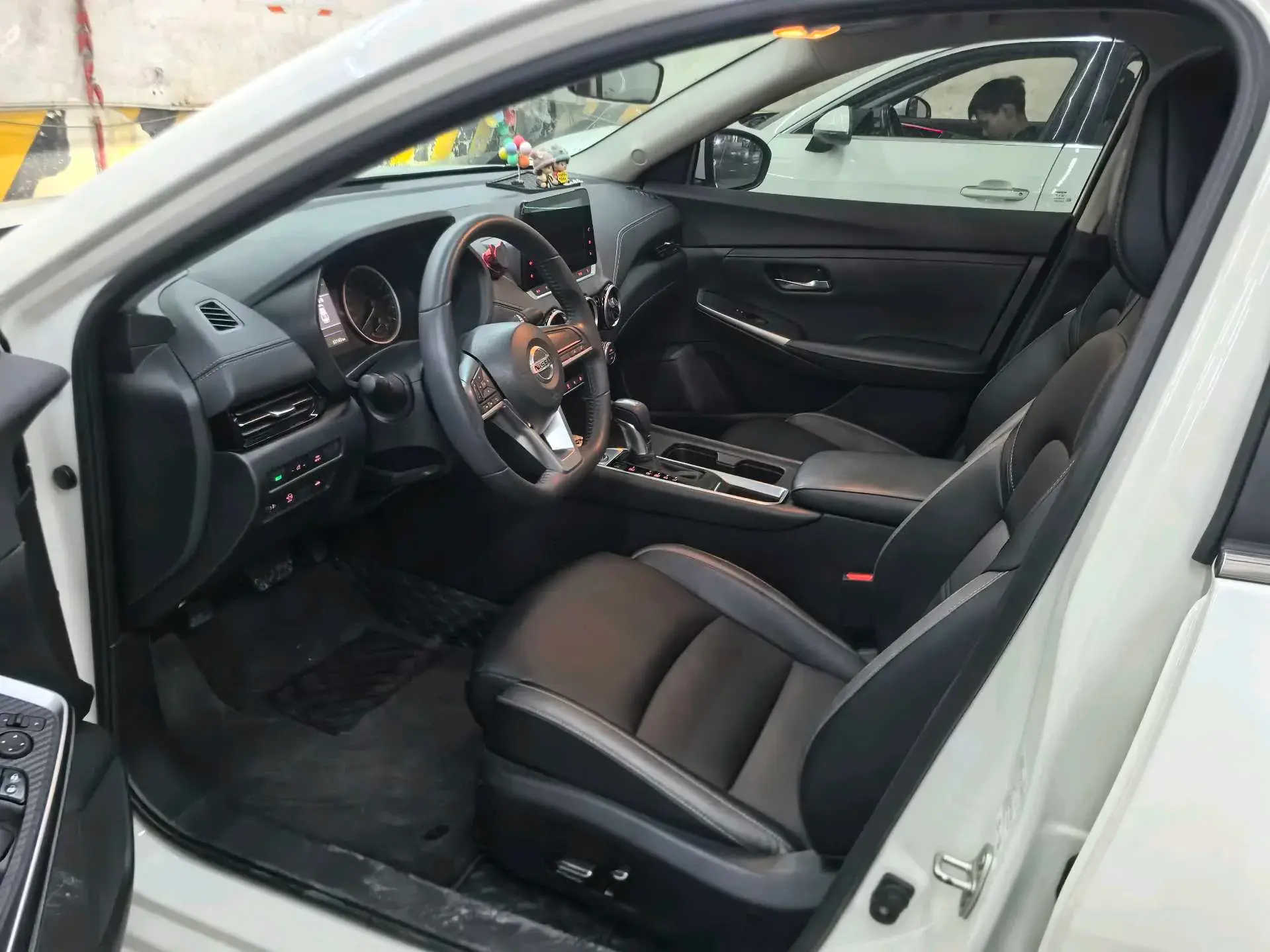 2021 NISSAN SYLPHY thumbnail 3