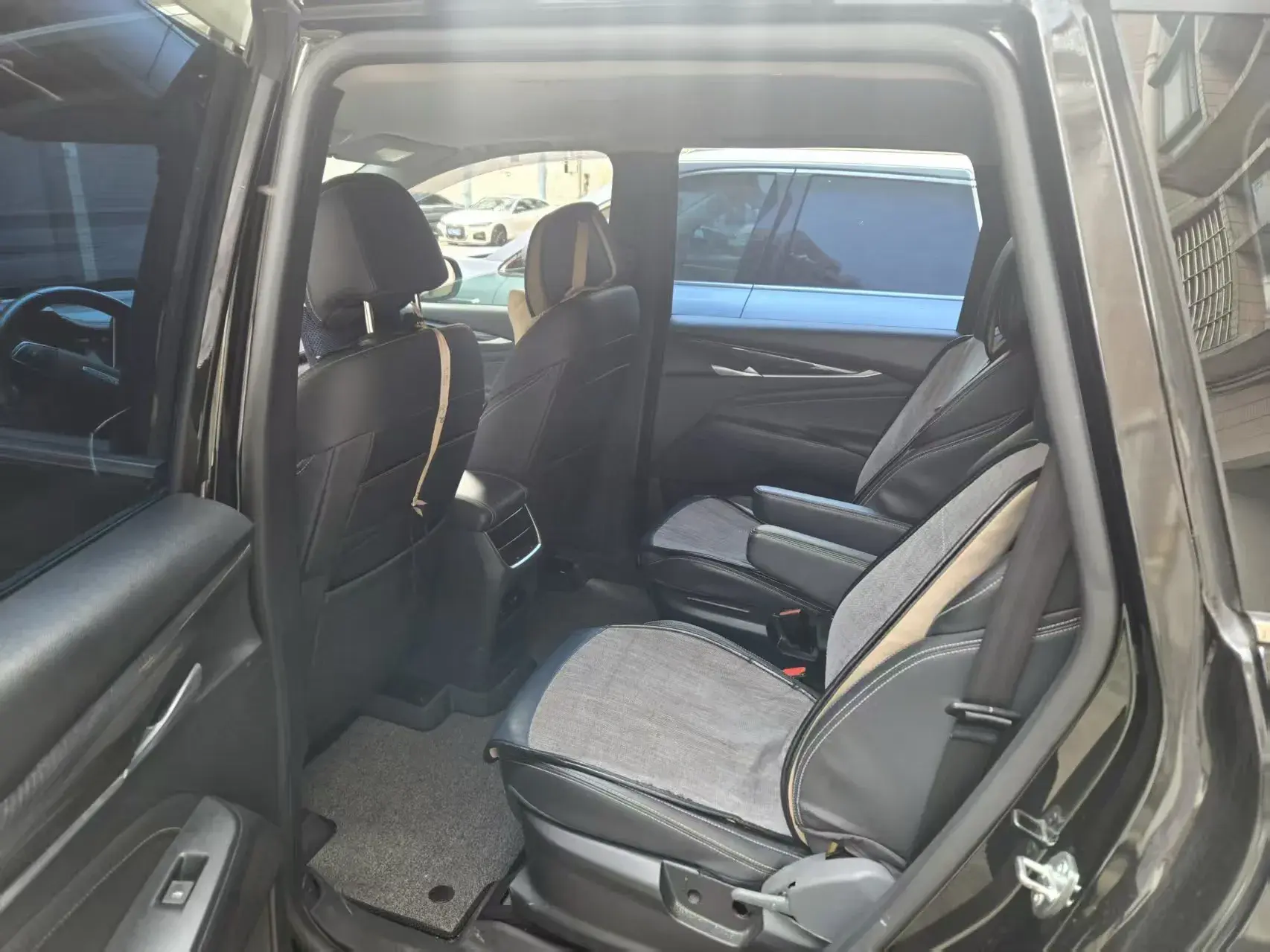 2021 MAXUS G50 thumbnail 3