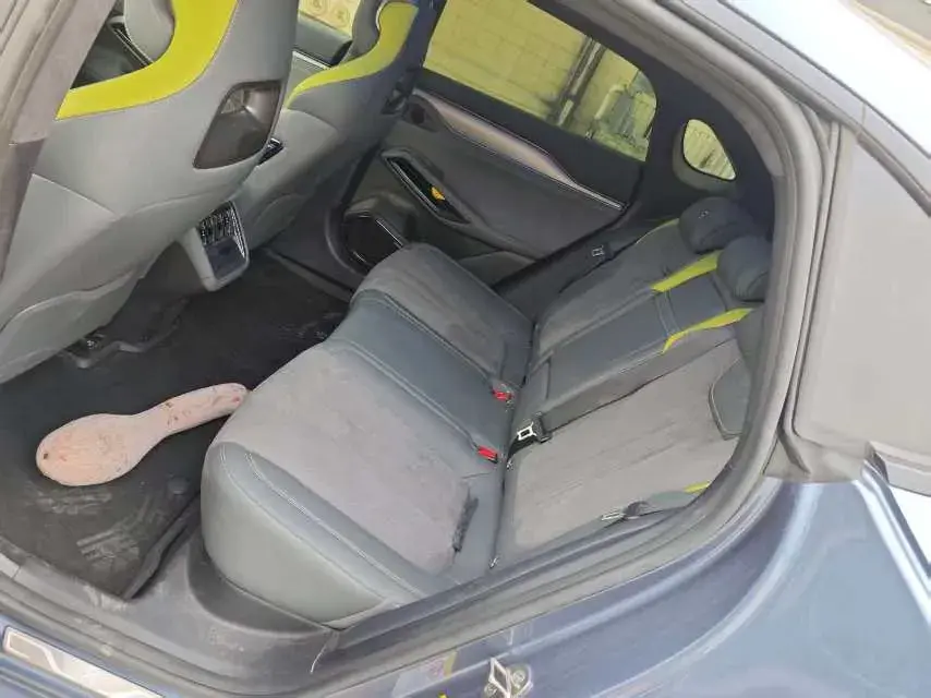 2024 BYD SONGL thumbnail 4