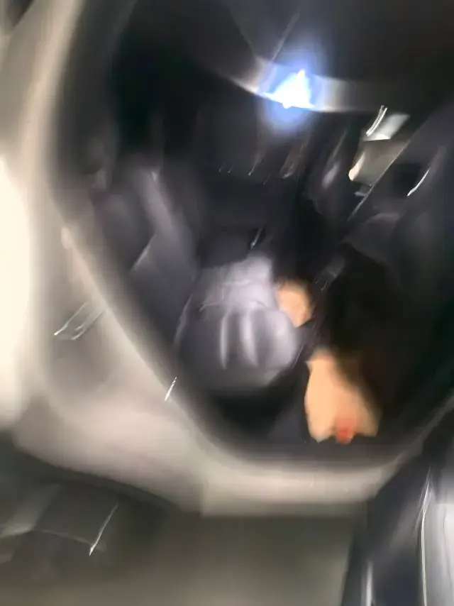 2025 LYNK&CO 06 thumbnail 4