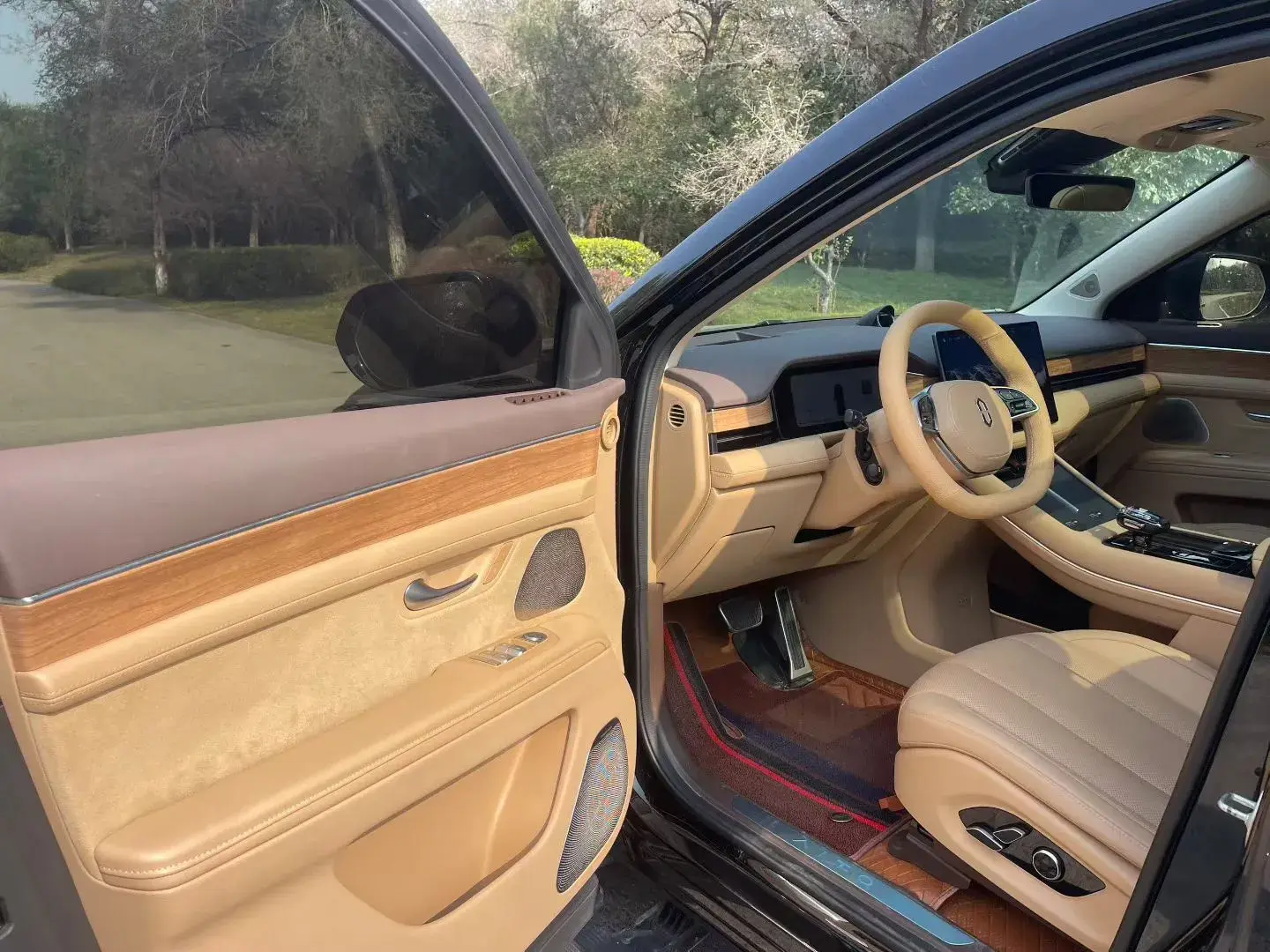 2024 AITO AITO thumbnail 3