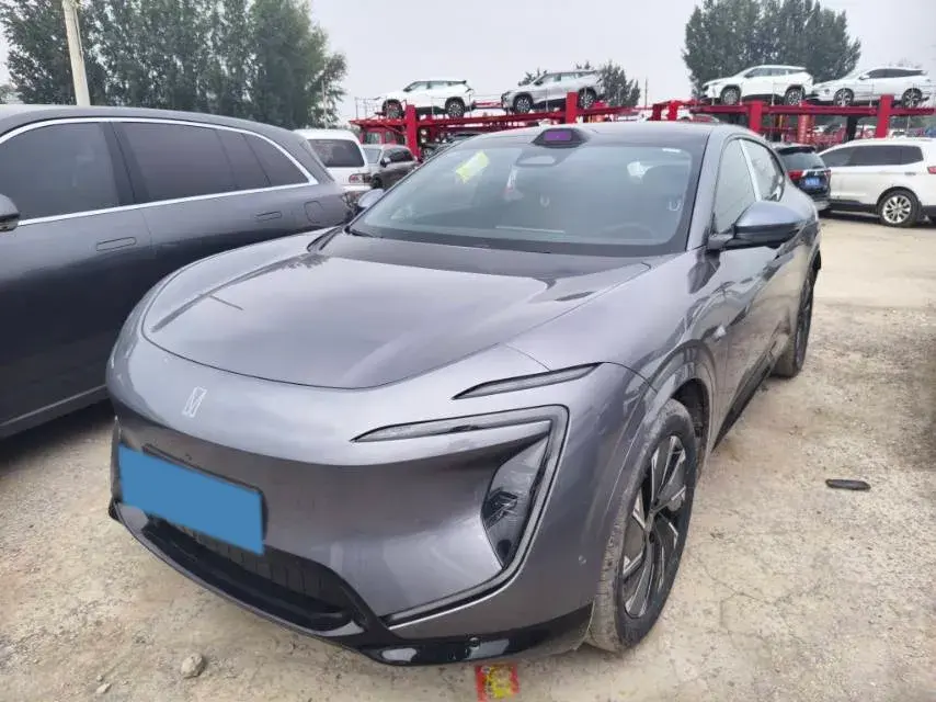 2023 AVATR 07 view 1