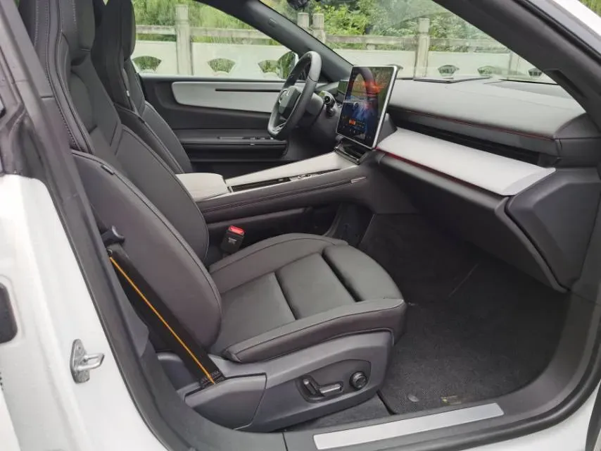 2024 Polestar 4 BEV 86KWH,autocango,china used car exporter,china ev exporter,chinese used car exporter,chinese used ev exporter