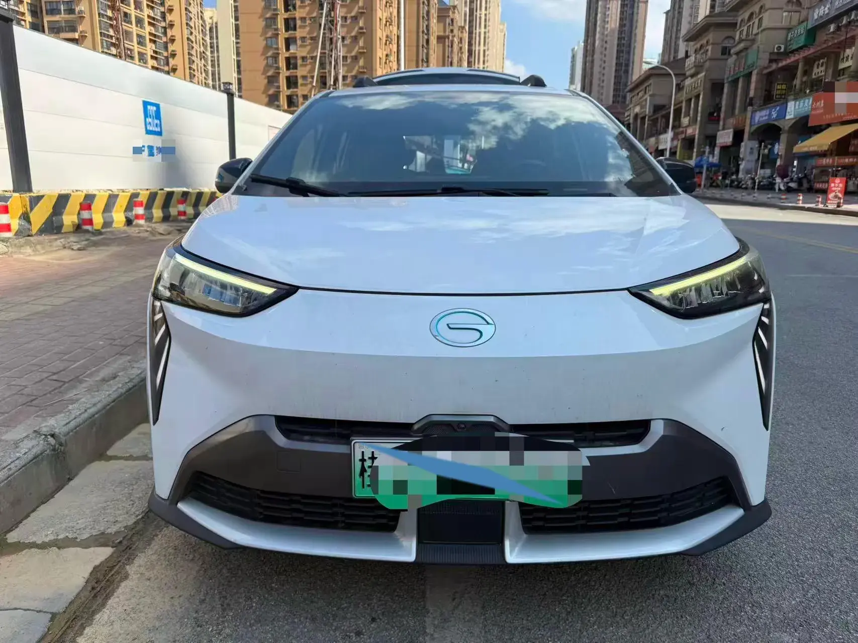 2021 AION Y thumbnail 2