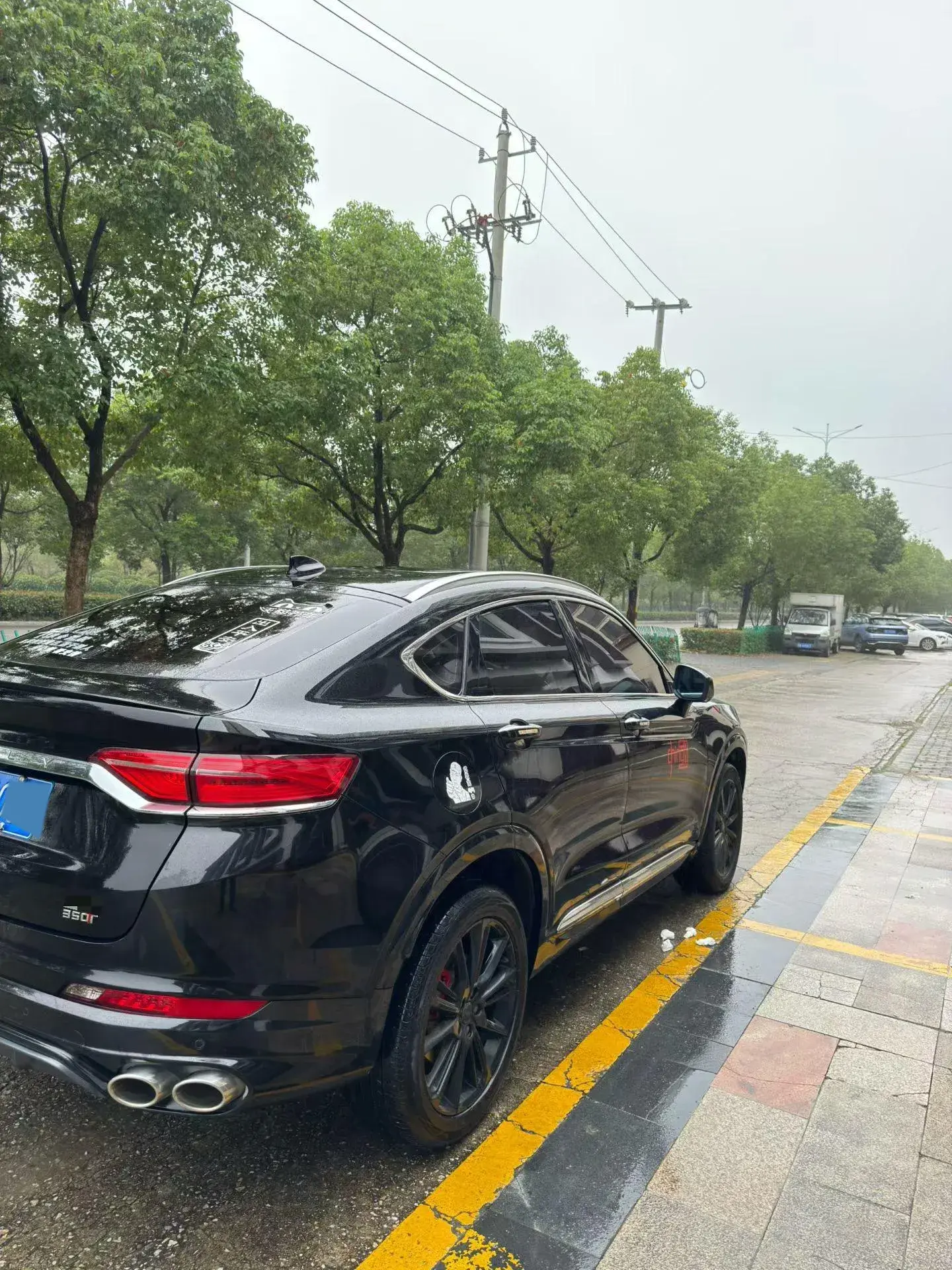 2020 GEELY TUGELLA thumbnail 3