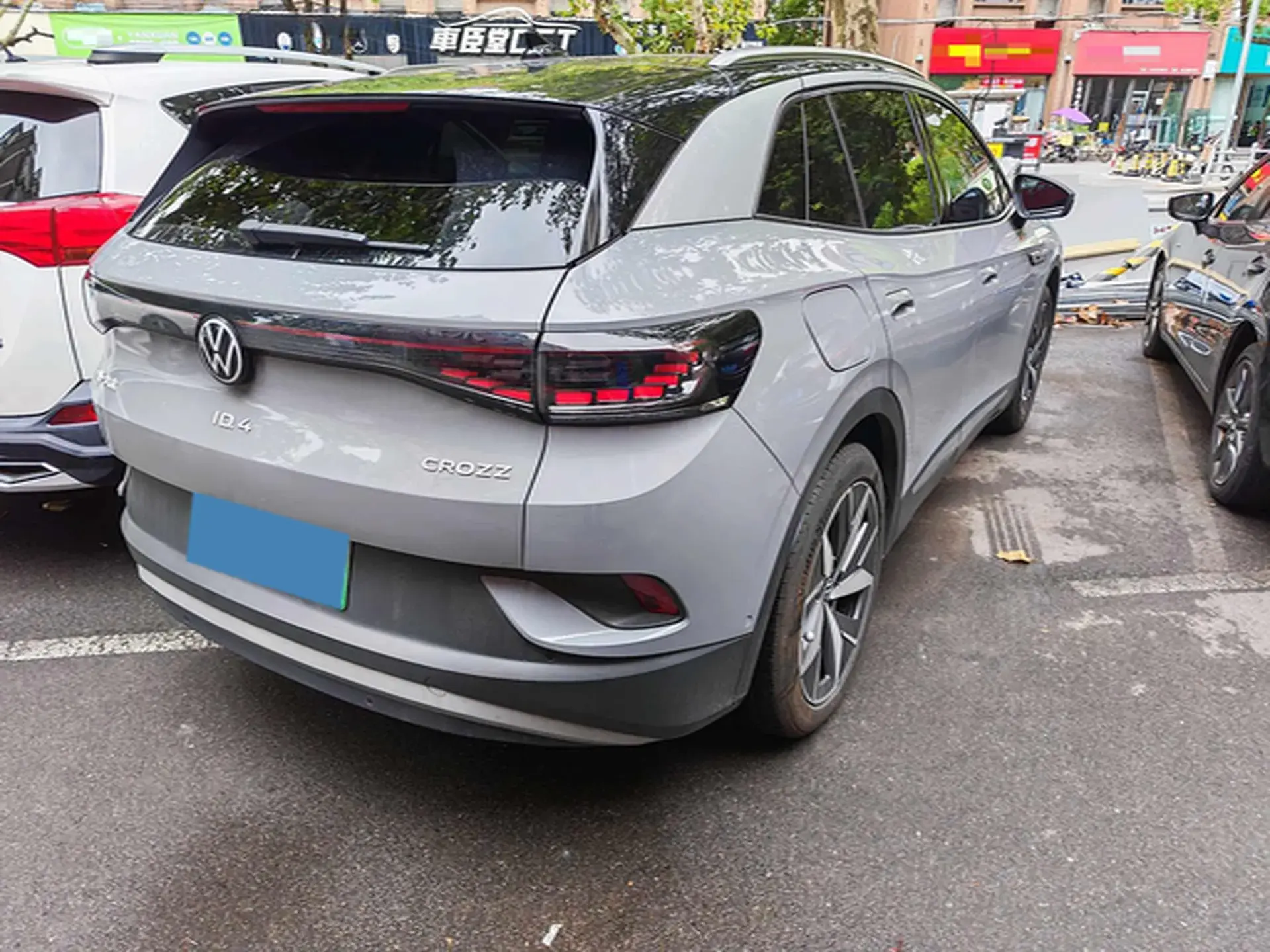 2022 VOLKSWAGEN ID.4 thumbnail 3