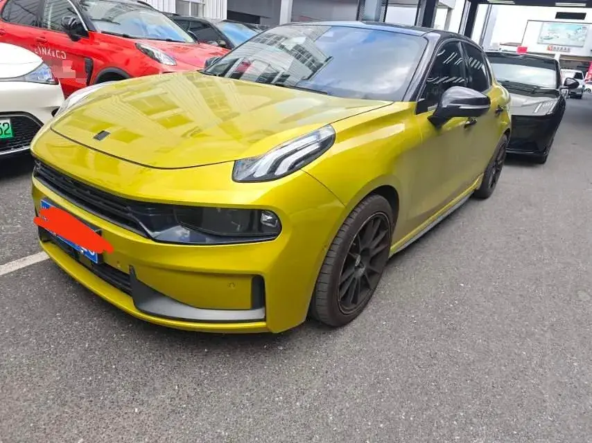 2020 LYNK&CO 03 view 1