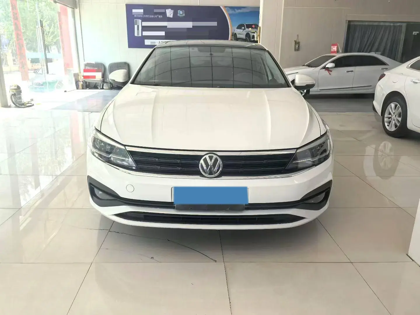 2019 VOLKSWAGEN LAMANDO thumbnail 2
