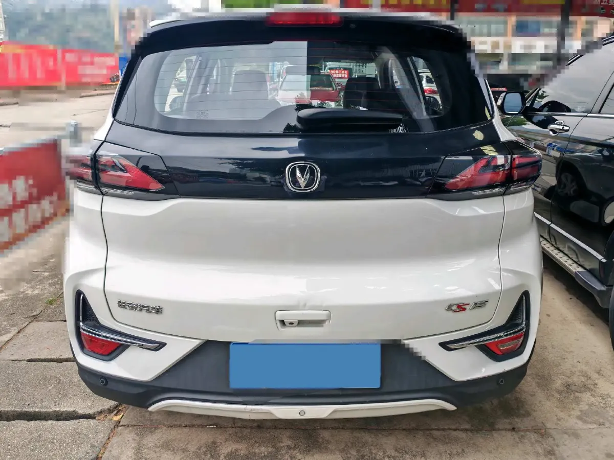 2019 ChangAn CS15 1.5L 107HP L4 5DCT,autocango,china used car exporter,china ev exporter,chinese used car exporter,chinese used ev exporter