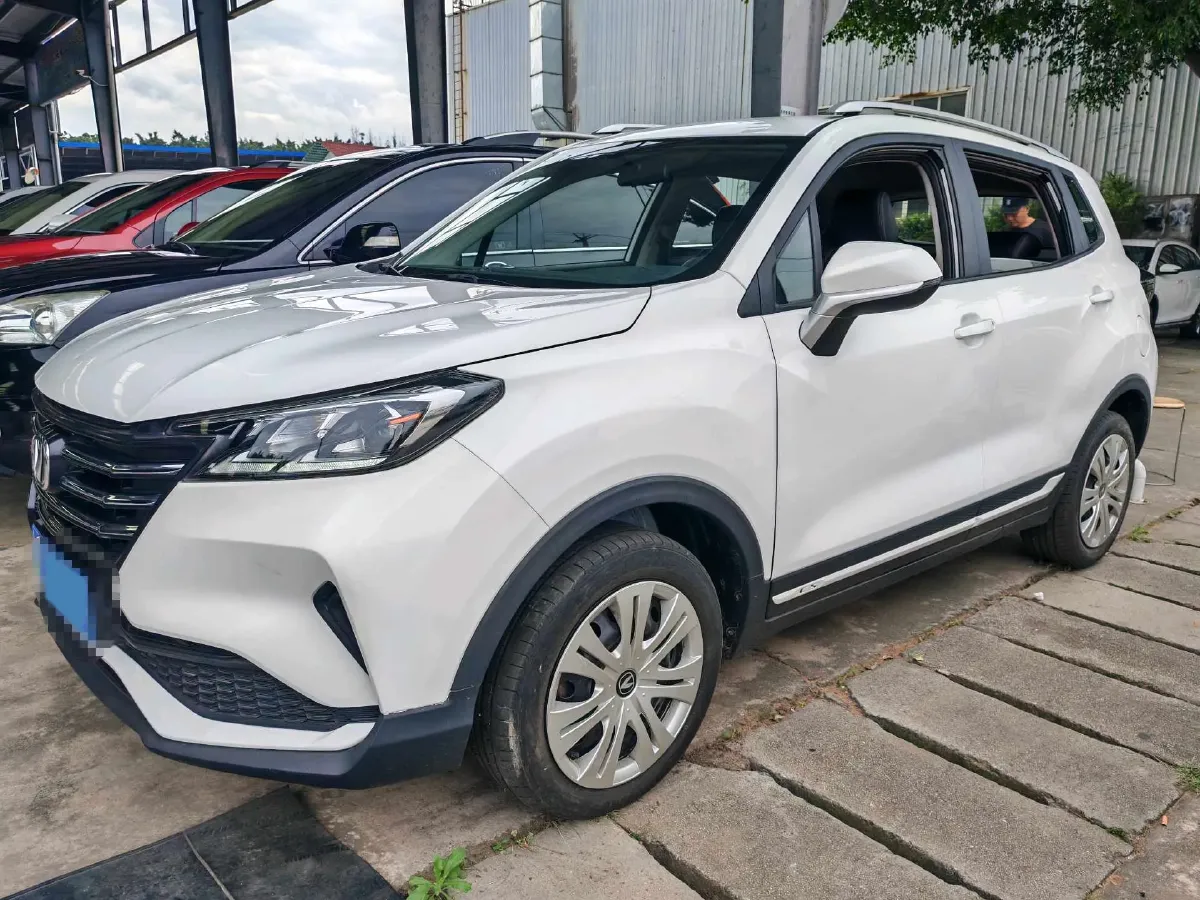 2019 ChangAn CS15 1.5L 107HP L4 5DCT,autocango,china used car exporter,china ev exporter,chinese used car exporter,chinese used ev exporter