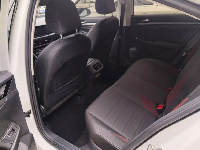 2020 VOLKSWAGEN BORA thumbnail 4