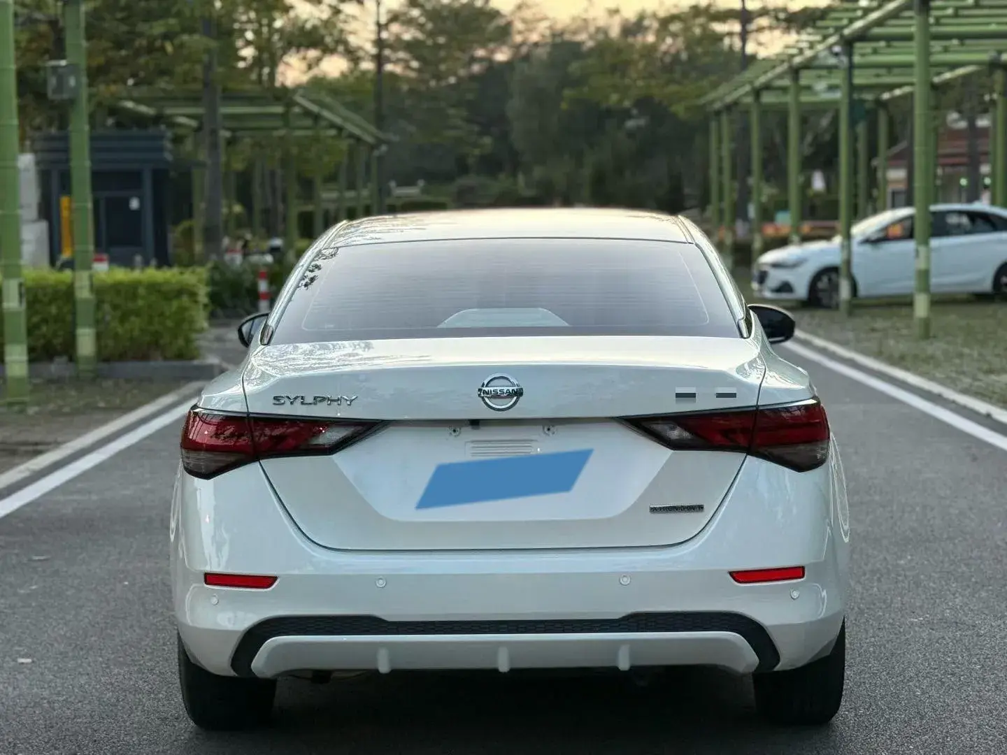 2020 NISSAN SYLPHY thumbnail 4